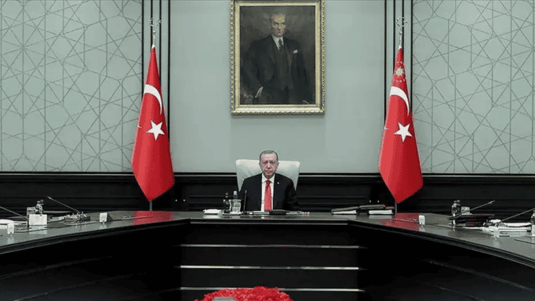 YAŞ toplantısı