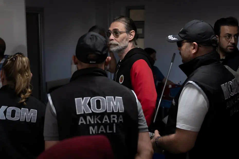 Belediye Başkanı Esrar Testi