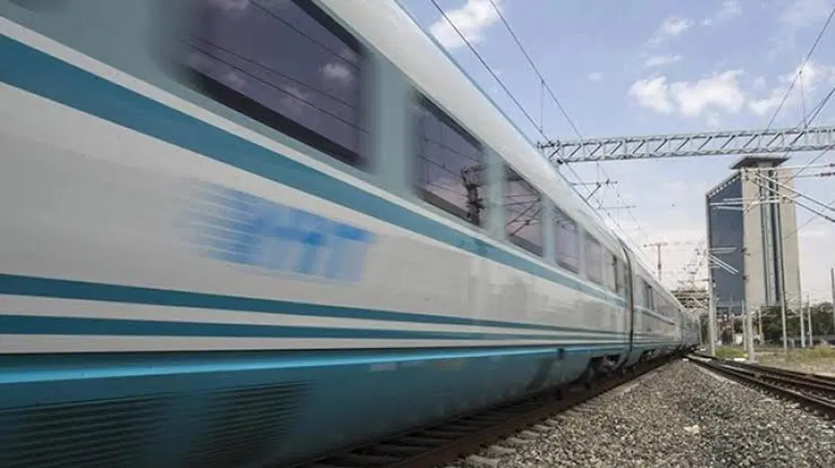Hızlı Tren