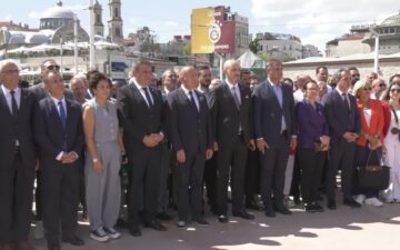 Taksim Cumhuriyet Anıtı