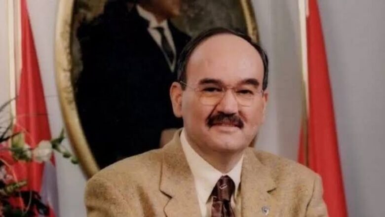 Burhan Özfatura