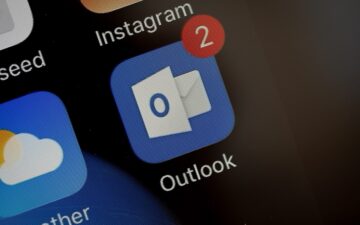 Outlook kesintisi