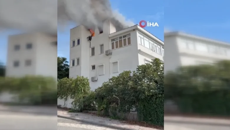 çatı yangını