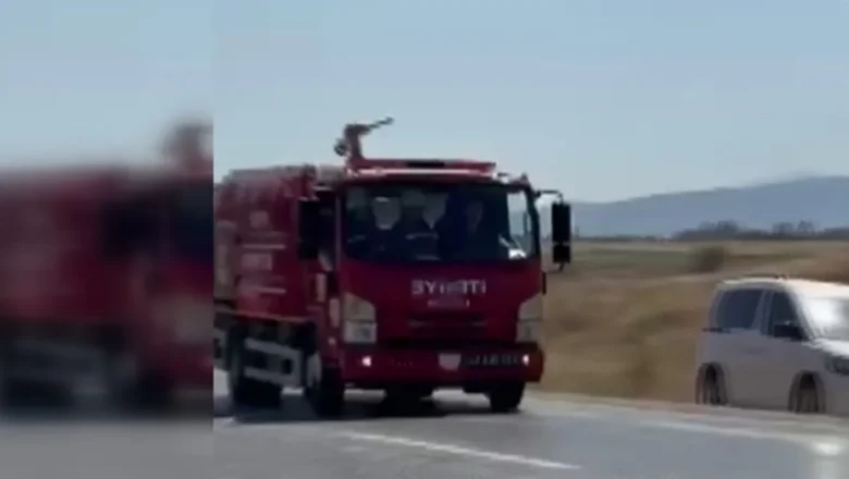 balya yüklü kamyonet